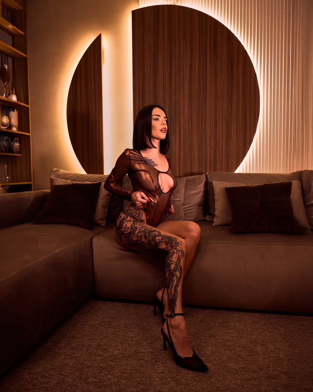 Pikkade varrukatega body Obsessive Soranna